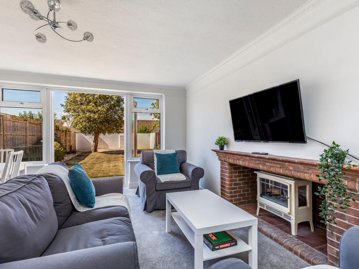 Pass The Keys Lovely Ground Floor Flat With Large Garden Chichester Kültér fotó