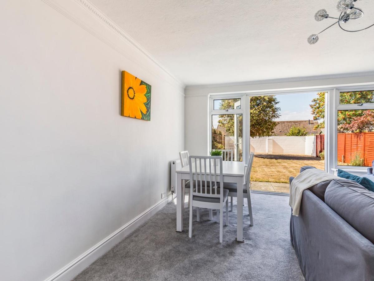 Pass The Keys Lovely Ground Floor Flat With Large Garden Chichester Kültér fotó