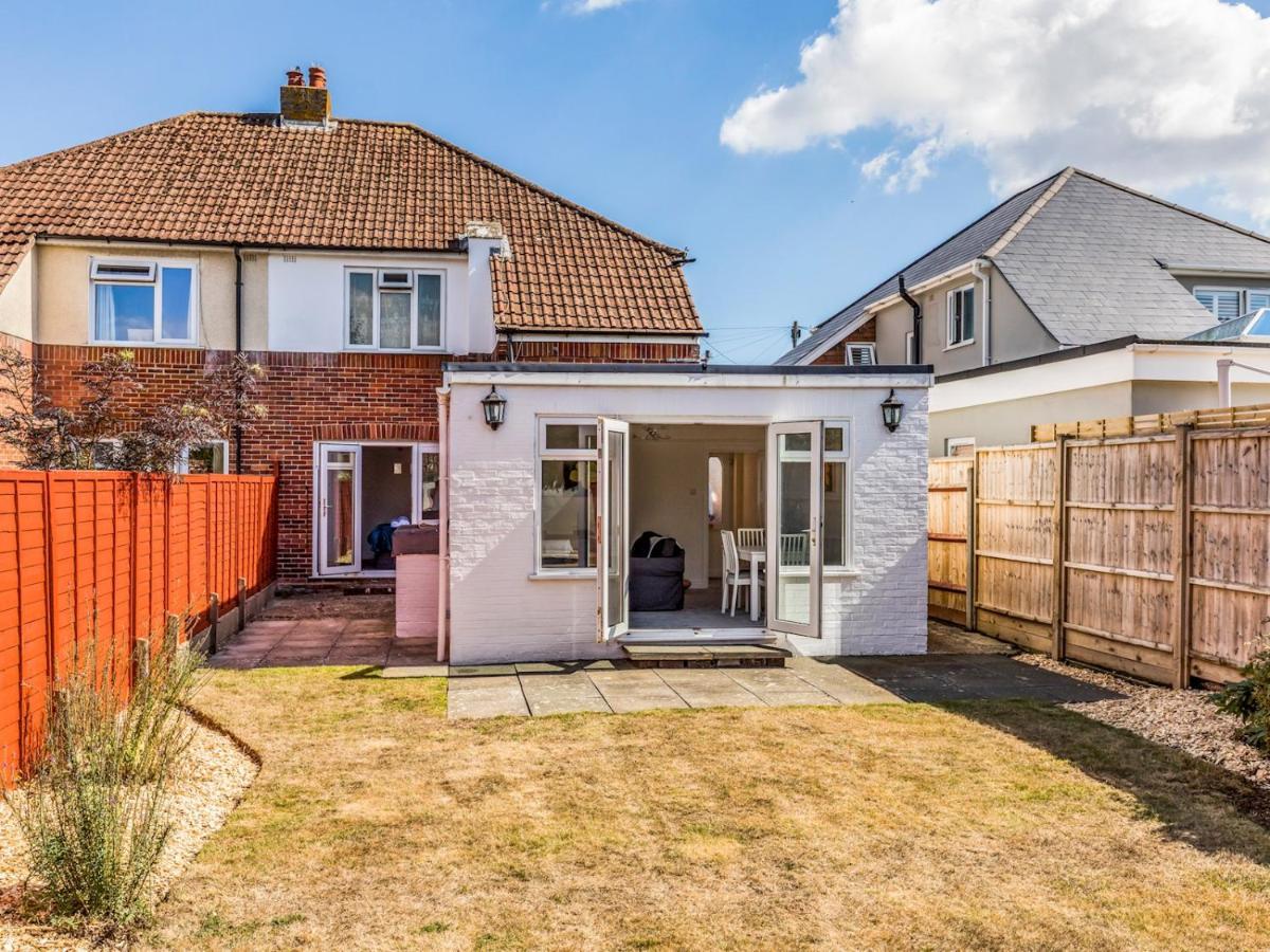 Pass The Keys Lovely Ground Floor Flat With Large Garden Chichester Kültér fotó